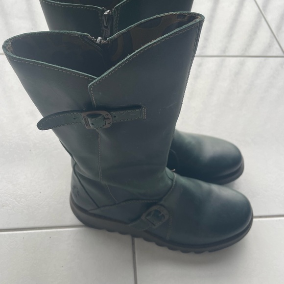 Fly London boots New. - Picture 4 of 8